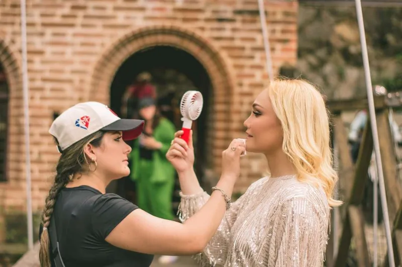 Nuranın Kolumbiyada çəkdirdiyi klipi