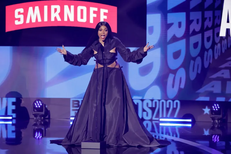 BET mükafatları sahiblərinə verildi