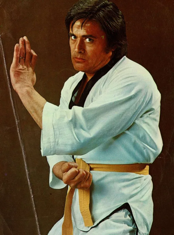 Cüneyt Arkın vəfat etdi