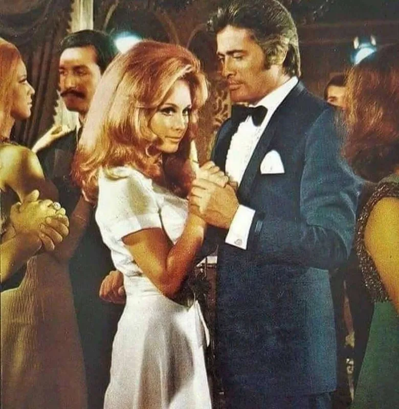 Cüneyt Arkın vəfat etdi