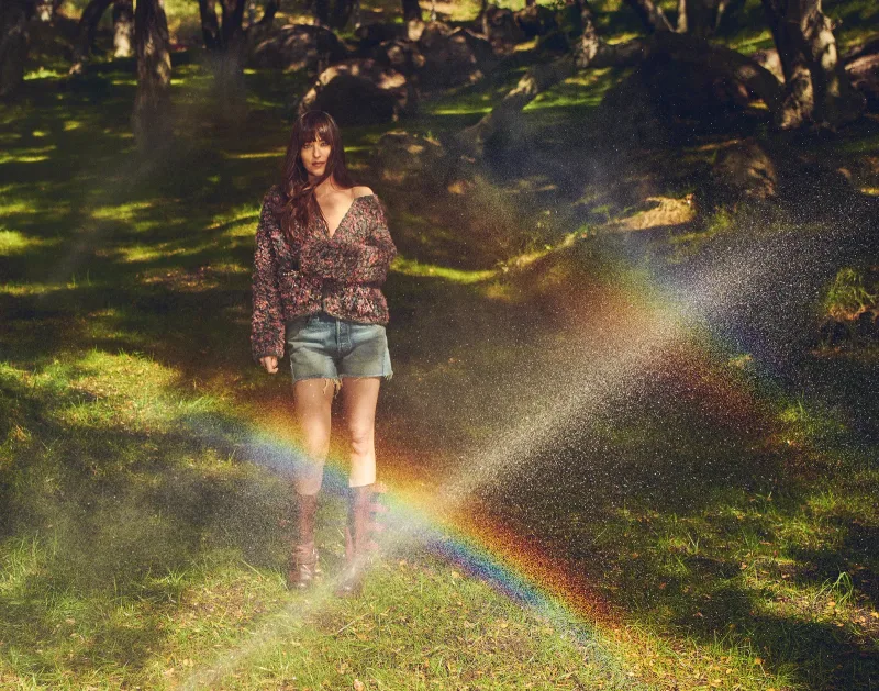 “Erotik filmin fərqli versiyasına çəkilmək istəyirdim”