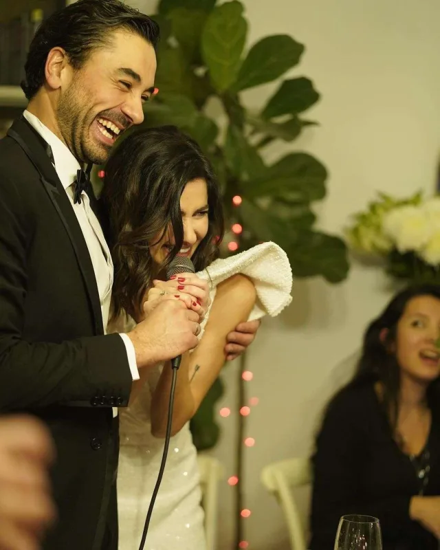 Nəsrin Gökhanı həm sildi, həm də söz atdı