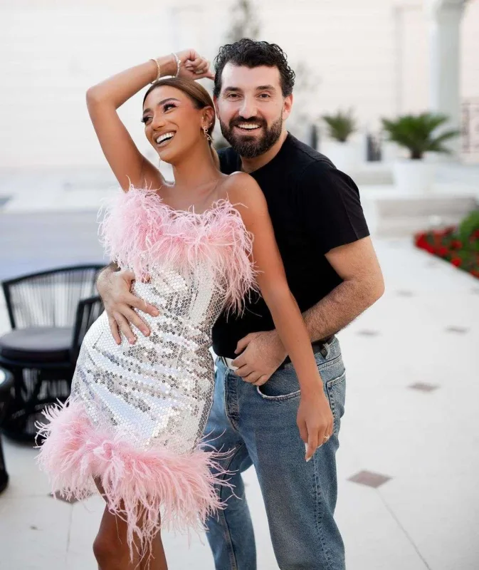 Röyanın qardaşının toyundan ilk fotolar