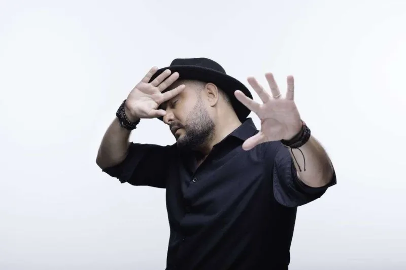 “Xəyyam toylardan çox adam “burur””