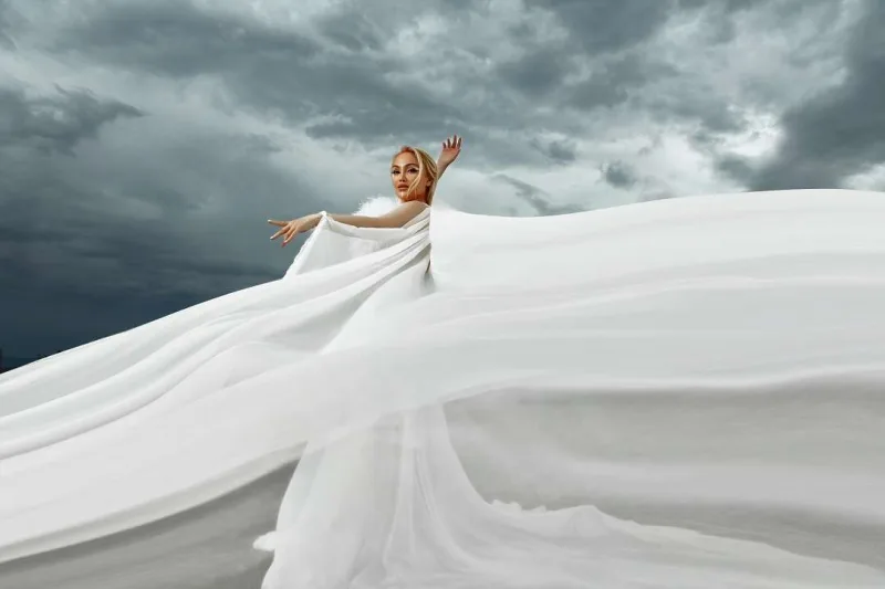 Nuradan həm klip, həm fotosessiya!