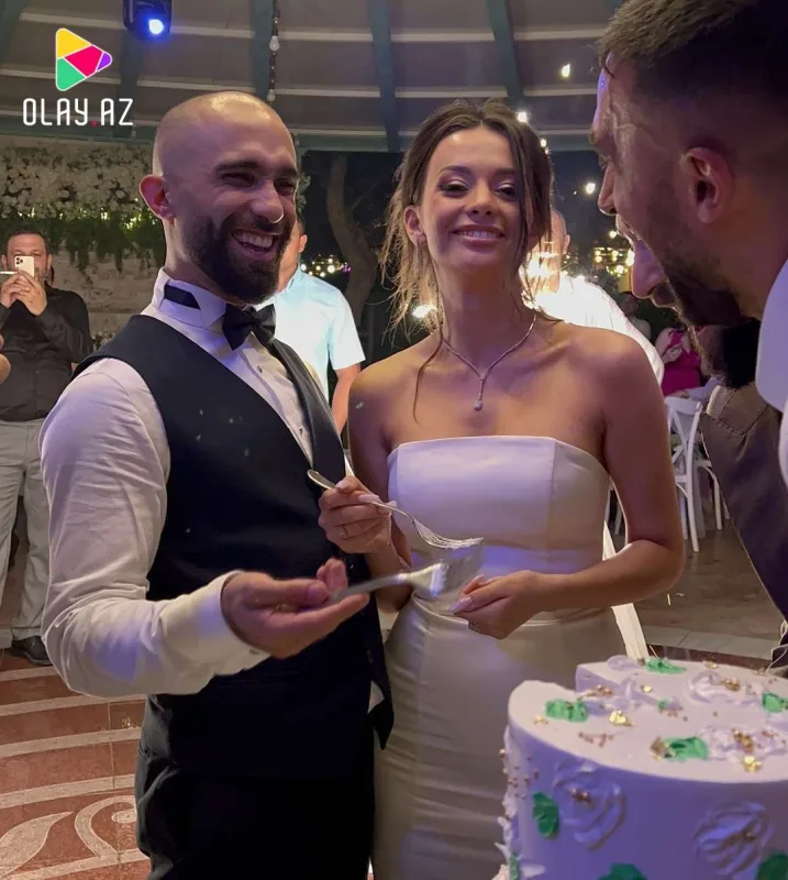 Əlixanın əyləncə dolu toyu