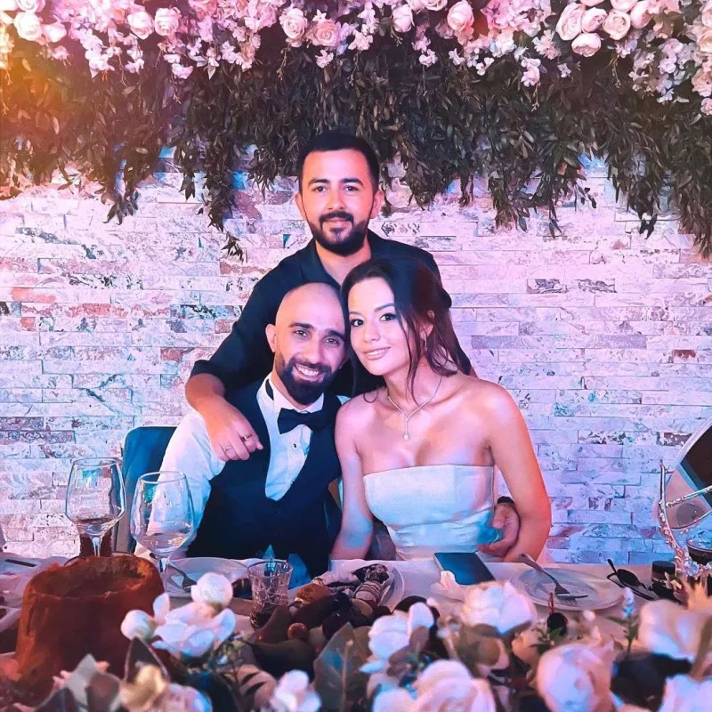 Əlixanın əyləncə dolu toyu