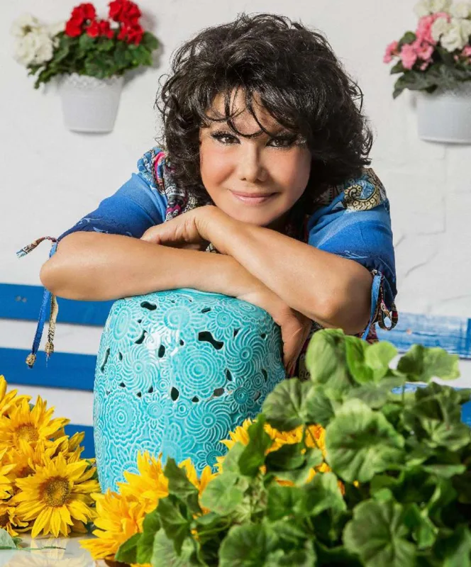 Bir axşam taksidən düşüb payıza...