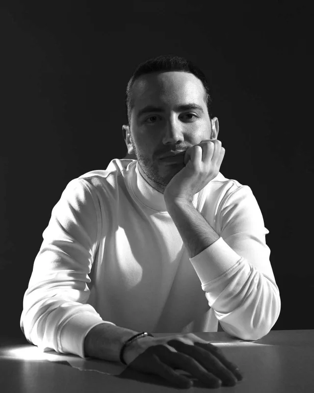 Kitabı Azərbaycanda qadağan olunan Arda Ereldən reaksiya