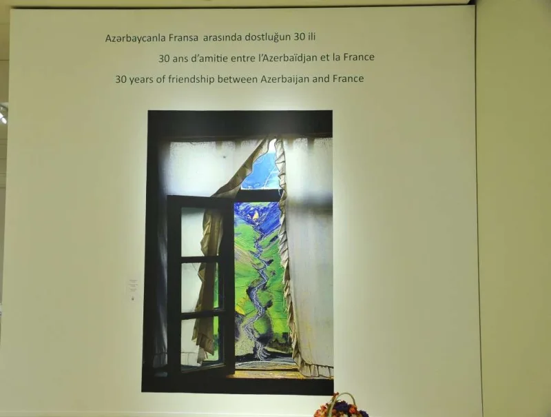 Reza Deqatinin 70 illiyi qeyd edildi