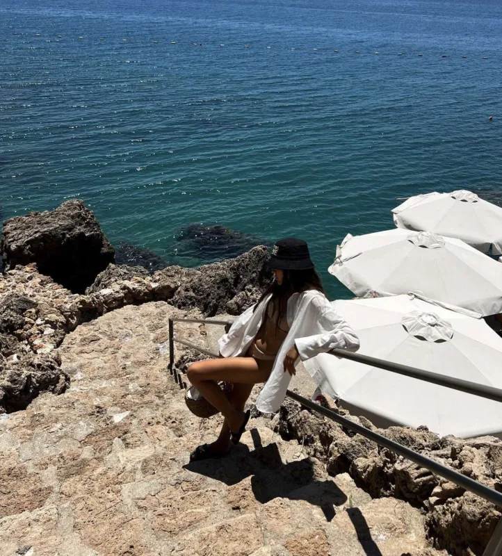 Blogerlərimizin çimərlik dəbi...