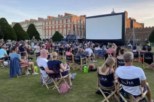 Açıq havada kino nümayişi olacaq