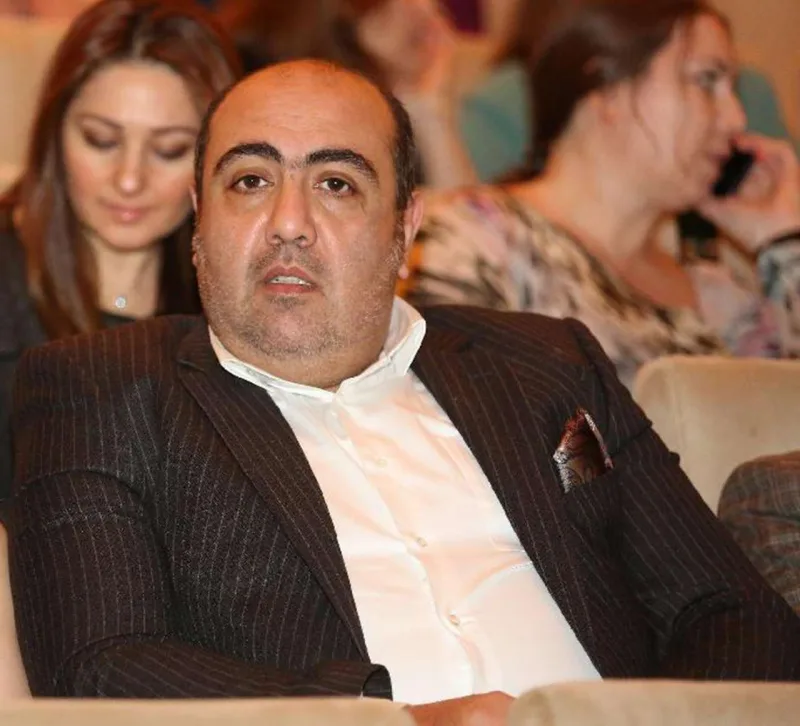 “Televiziyaya “düşük”lüyü gətirən” - Qalmaqal