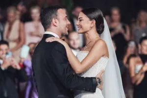 Demetlə Oğuzhanın toyunda yaşananlar...