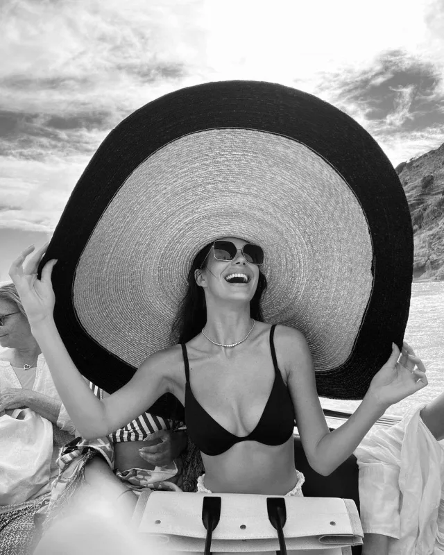 DiKaprio 25 yaşlı sevgilisindən ayrıldı