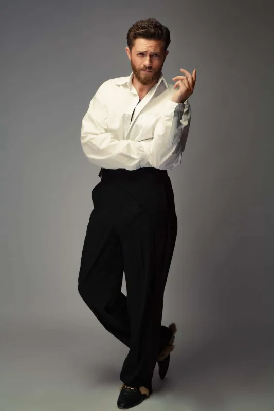 Hamıda var, onda yox!