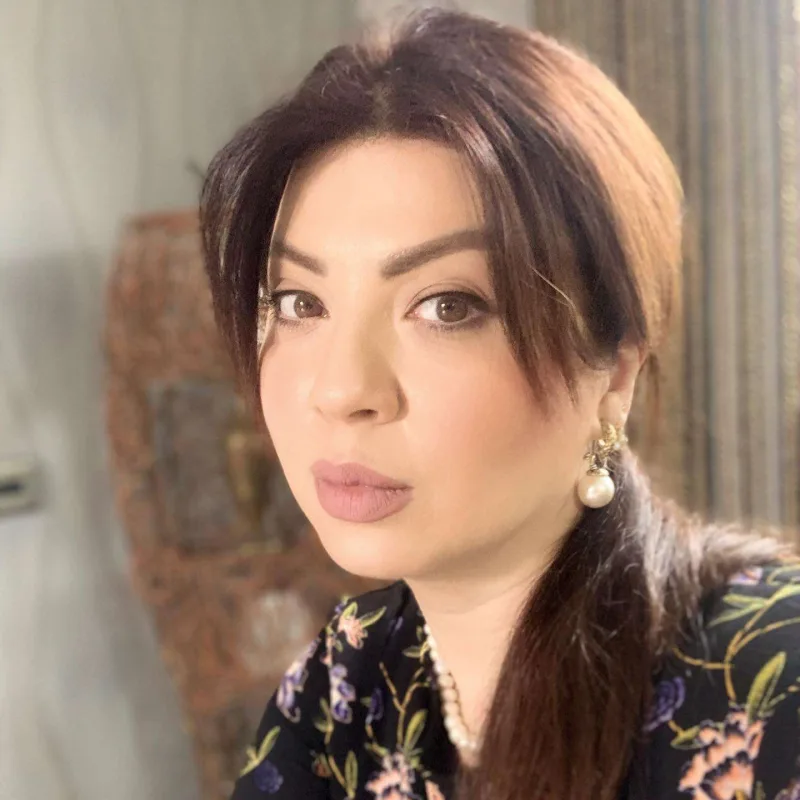 Qalmaqallı yemək verilişinin aparıcısı o oldu