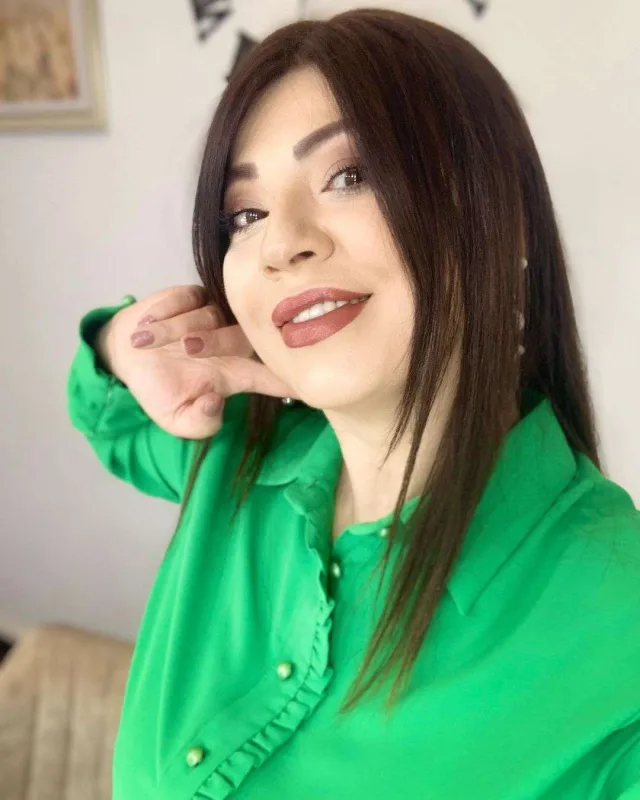 Qalmaqallı yemək verilişinin aparıcısı o oldu