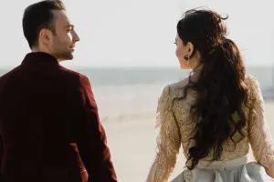 “Təki yanımda olasan, məndən inciyəsən”