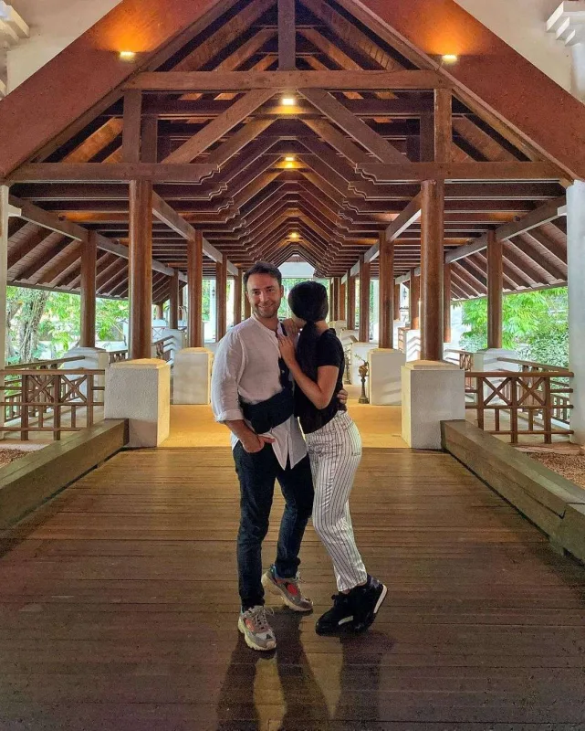 “Təki yanımda olasan, məndən inciyəsən”