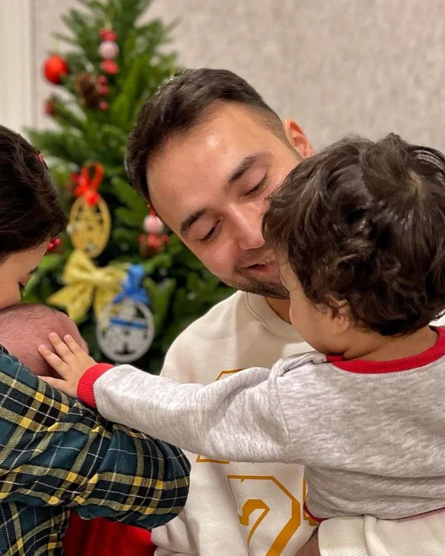 “Təki yanımda olasan, məndən inciyəsən”