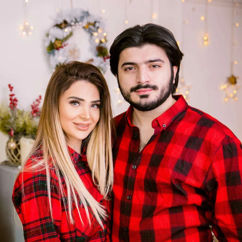 Bir-birini izləmədən çıxardılar