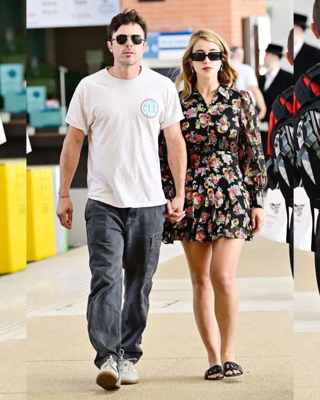 Aşiqlər gəzintidə!