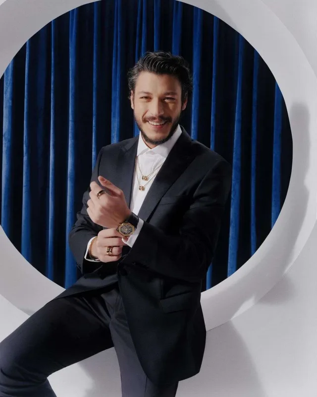 İntim videoları ilə şantaj olundu