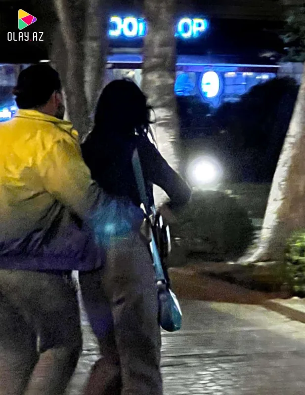 Ayaz sevgilisi ilə görüntüləndi