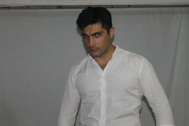 “Nə ağlıma gələrdi ki, qəhrəmanla üzbəüz oturmuşam”