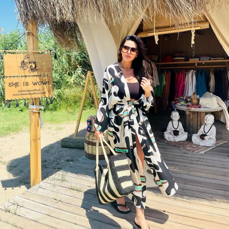 Laz Ziyanın qızı uzun zaman sonra