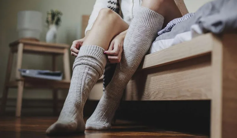 Seks zamanı corablarınız ayağınızda qalsın