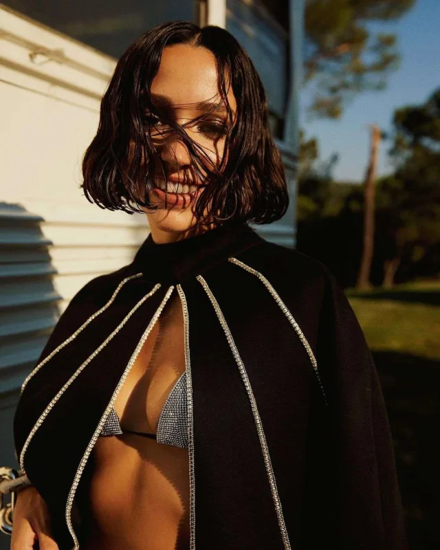 Zeynep dünya trendlərində