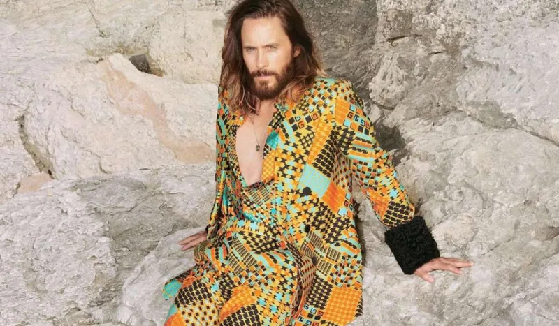 GQ üçün kamera qarşısında...