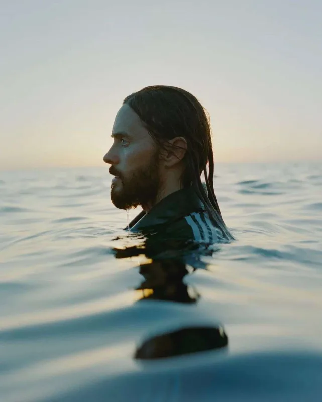 GQ üçün kamera qarşısında...