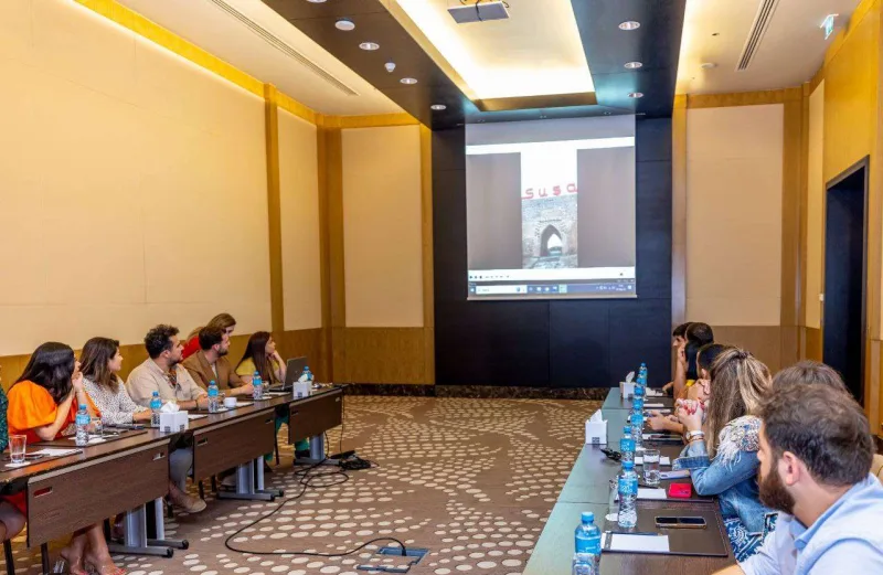 Şuşadan sonra konfransda görüşdülər