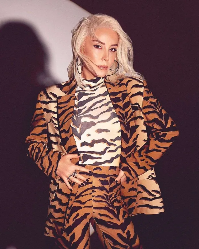 “Yarımçıq qalan söhbətimizi bitirməyi istərdim”