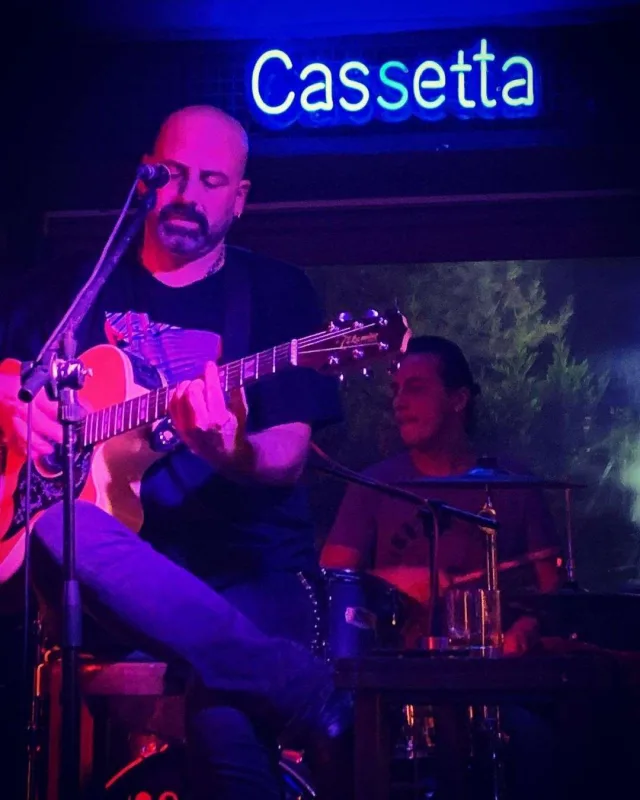 “Belə şərəfsizlər həddini bilməlidir!”