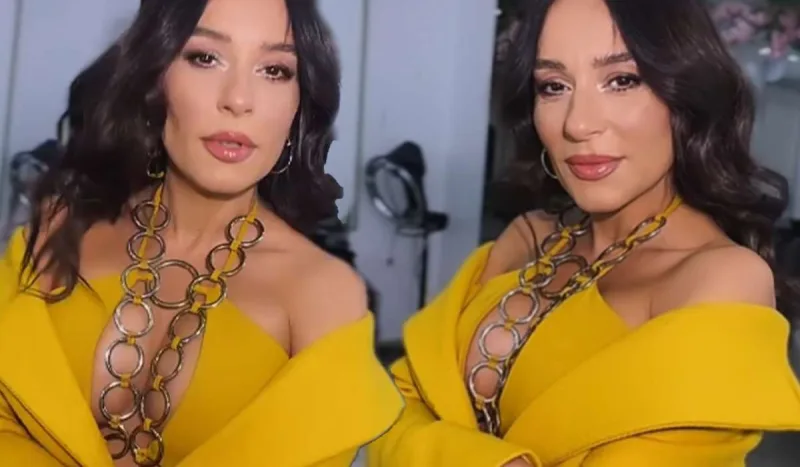 Əməliyyatdan sonra dekoltesi ilə gündəm oldu