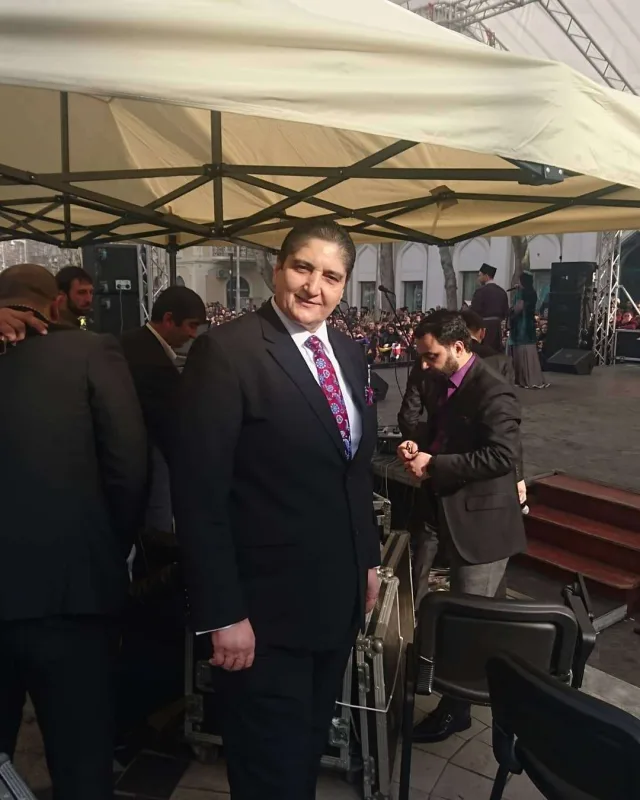 “TikTok-a VPN-siz girirəm”