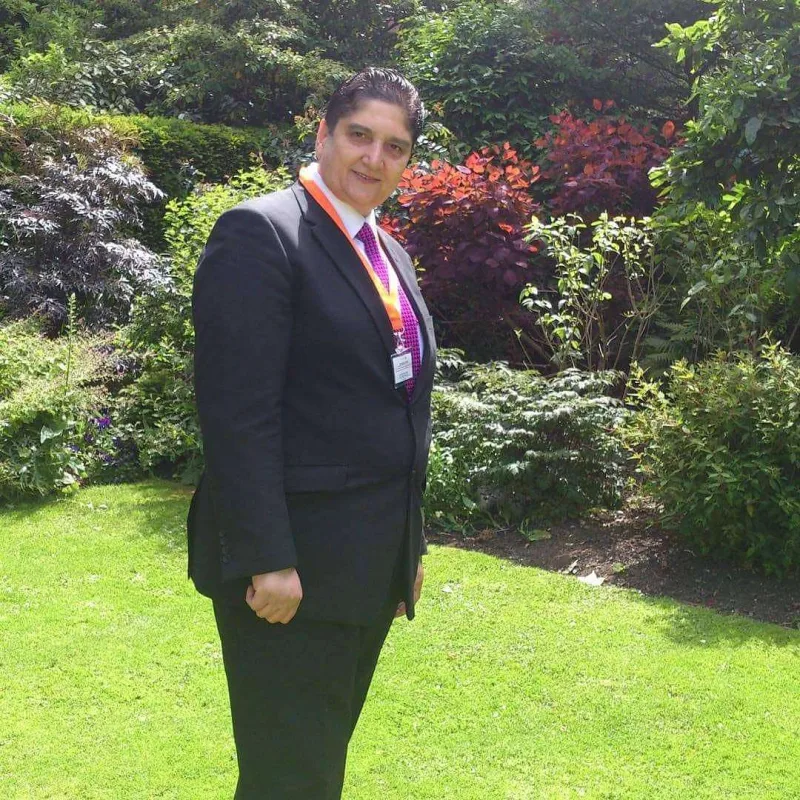 “TikTok-a VPN-siz girirəm”