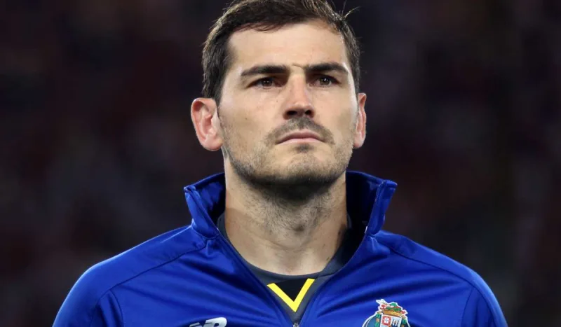 Homoseksual olduğunu açıqlayan Kasilyas üzr istədi