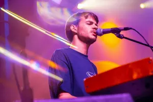 Bir qadını 6 dəfə zorlayıb