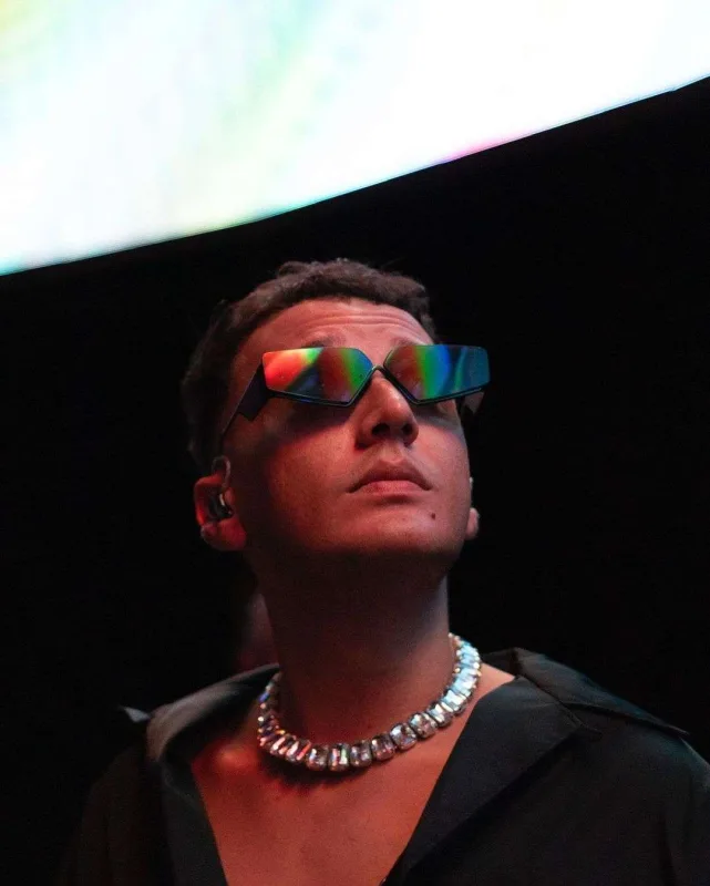 Edis yenidən Bakıya gəlir!