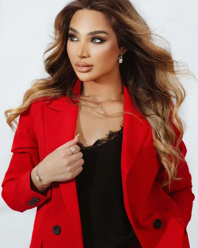 “Ailə sirlərinizi kiminlə bölüşdüyünüzə diqqət edin”