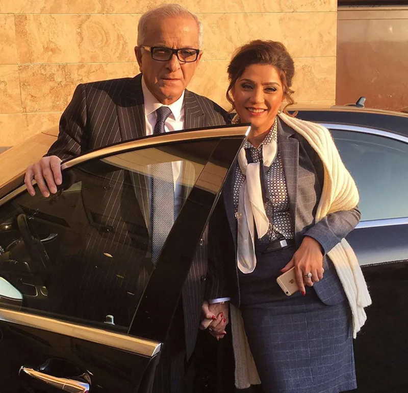 “Teatrda işlədiyim üçün acından ölürəm”