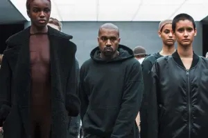 “Adidas” da Kanyeyə zərbə vurdu