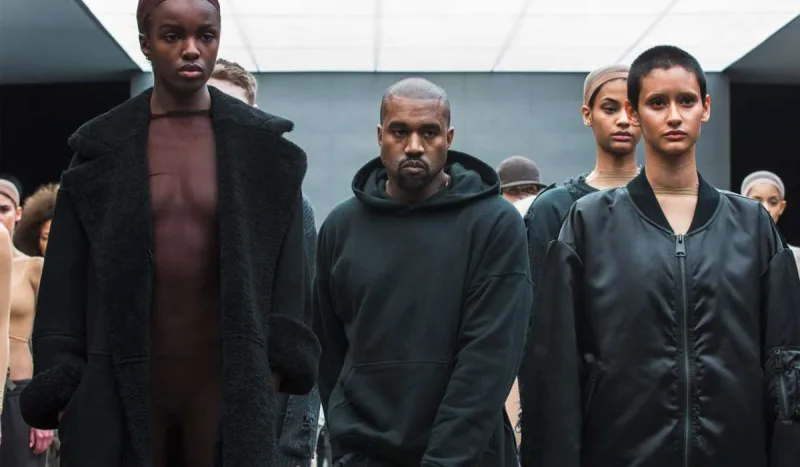 “Adidas” da Kanyeyə zərbə vurdu