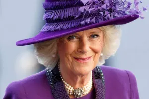 Cavanlaşmaq üçün Hindistana getdi