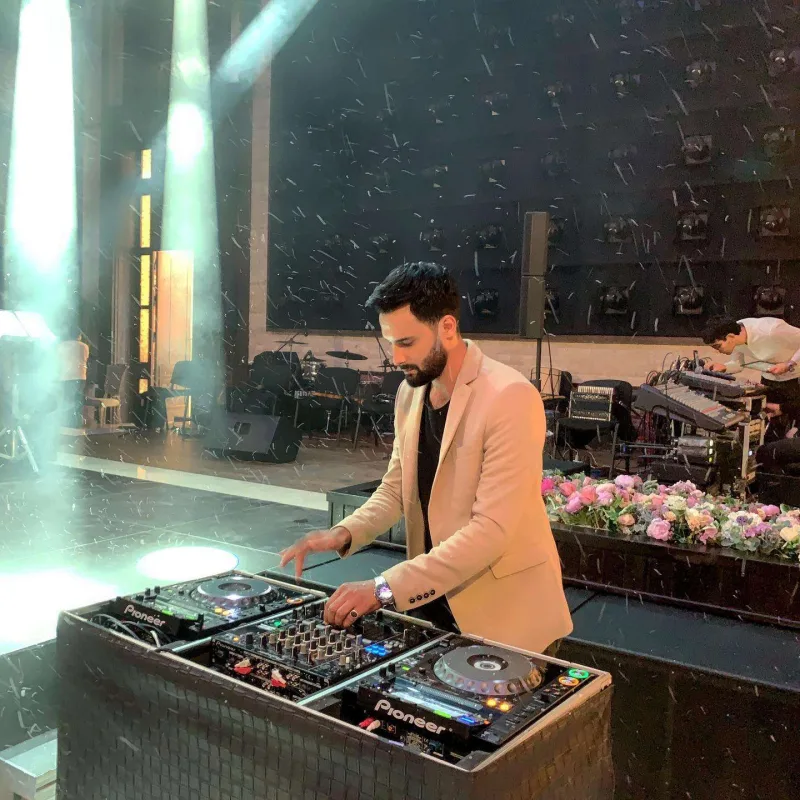 “Çina 3-4 nəfərlə “söhbət”ə gəldi”